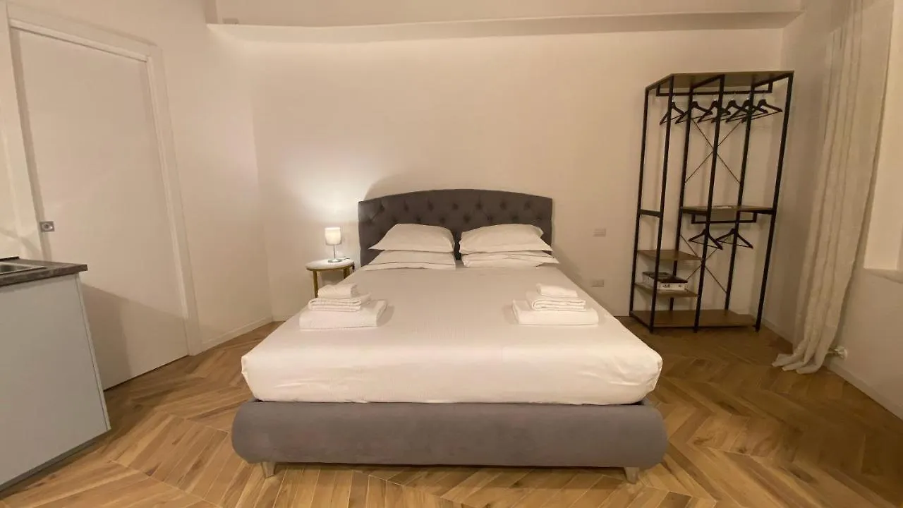Brera Eleven Apartment Milan 0*,  Italy